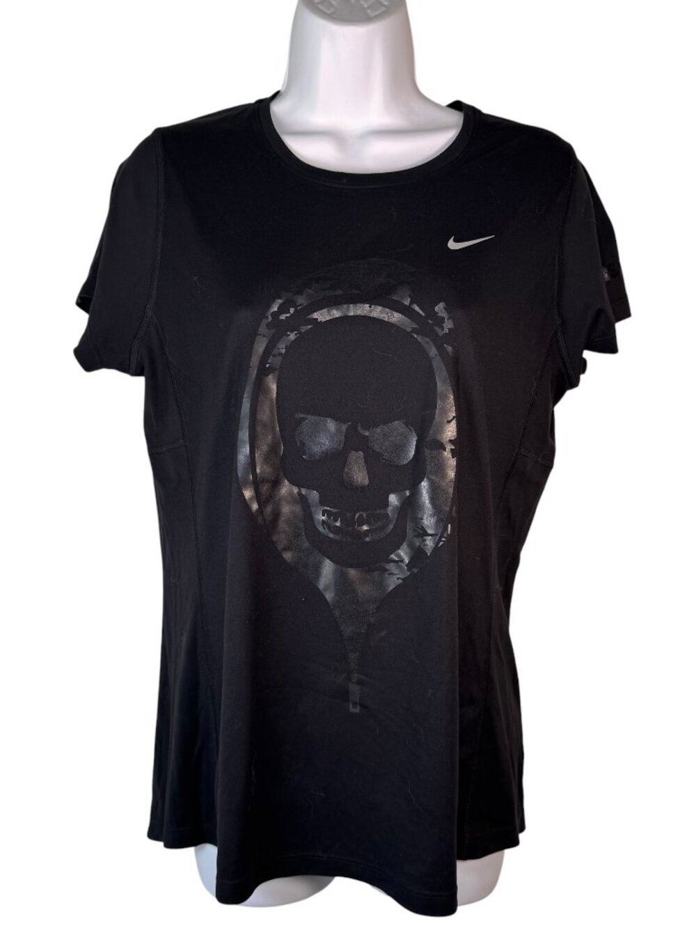 Nike Skull Black Women's T Shirt Dri Fit Gym Running Yoga Pilates Goth Punk L